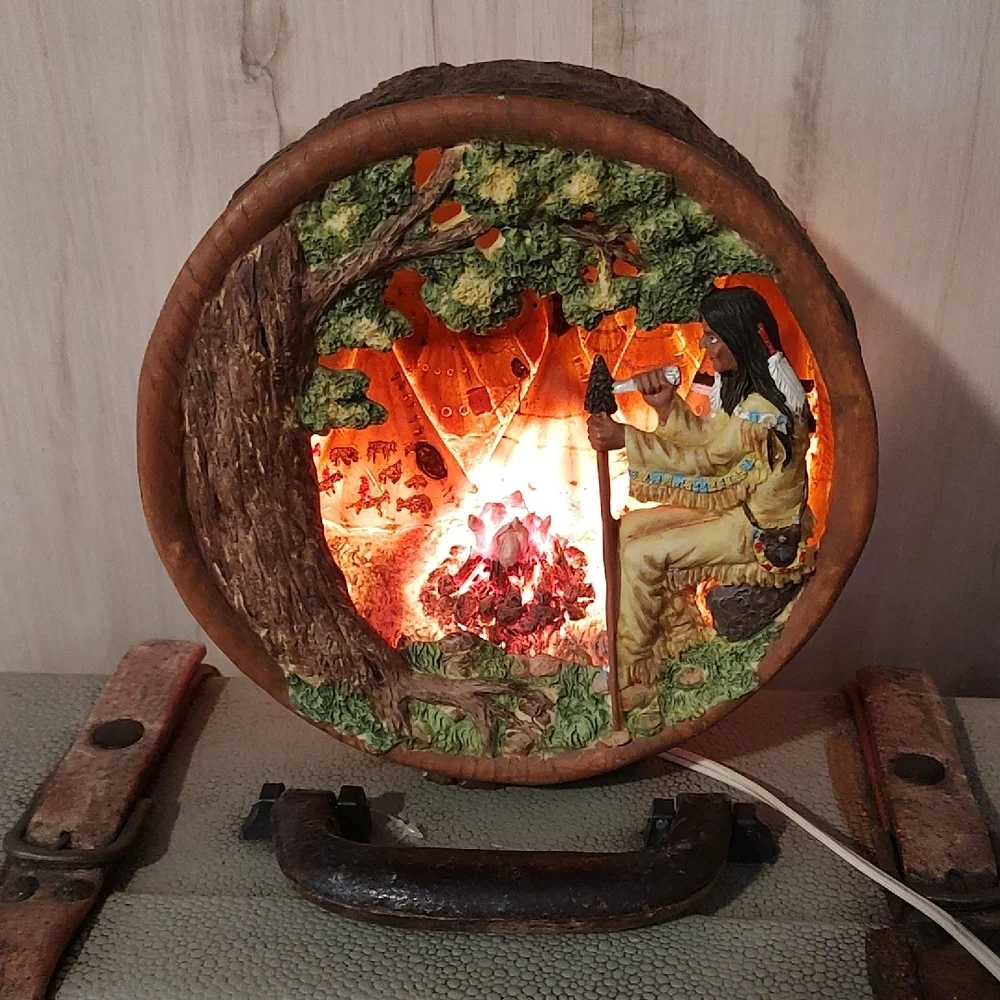Diorama Lamp Vintage Native American Camp Fire Scene EUC - Picture 1 of 6